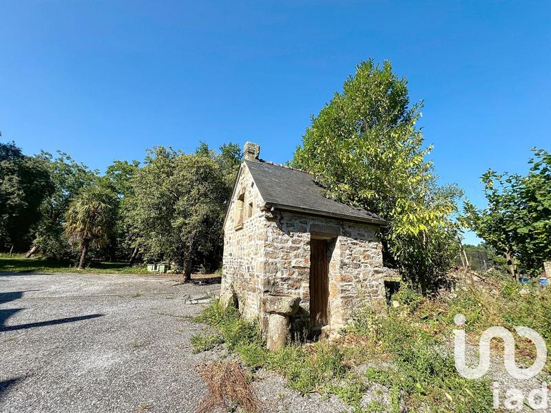 Maison - 220 m² - 5 pièces