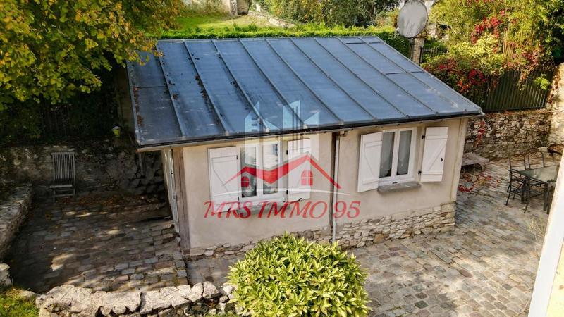 Demeure - 220 m² - 8 pièces