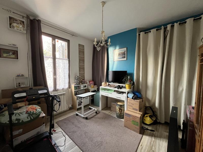 Maison - 104 m² - 4 pièces