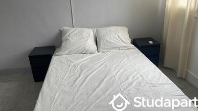 Chambre - 11 m² - 1 pièce