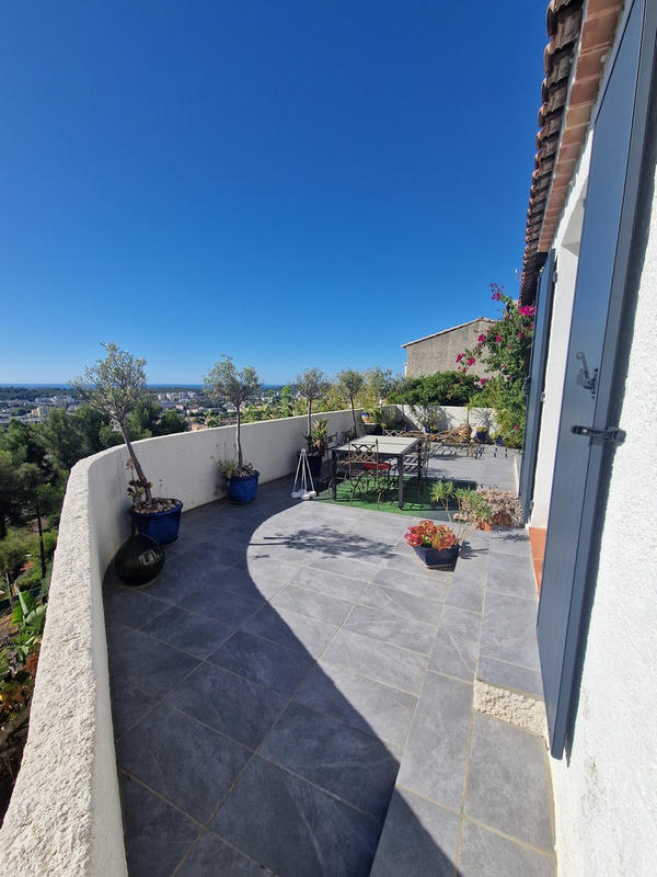 Maison - 176 m² - 6 pièces