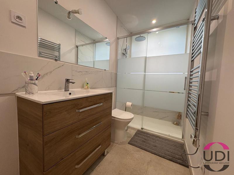 Maison - 171 m² - 6 pièces