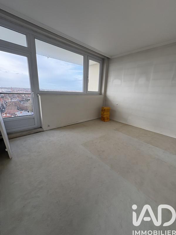 Appartement - 111 m² - 4 pièces