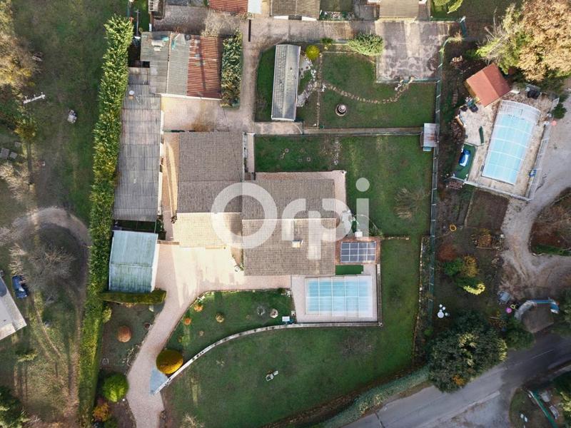 Villa - 285 m² - 9 pièces