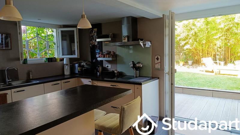 Chambre - 15 m² - 1 pièce