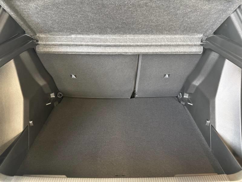 Peugeot 2008 Hybrid 145 e-Dcs6 série spéciale Envy