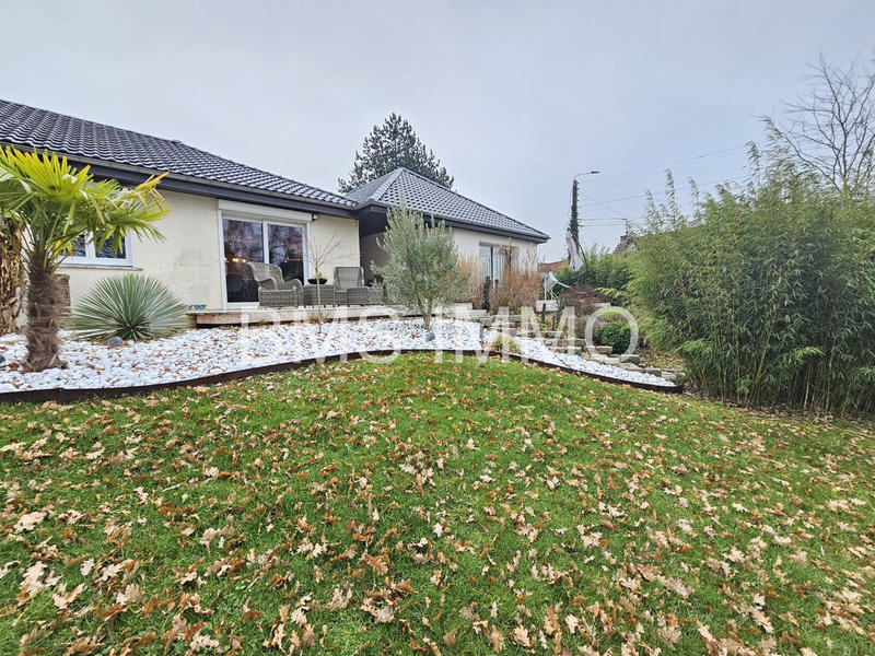 Maison - 205 m² - 6 pièces