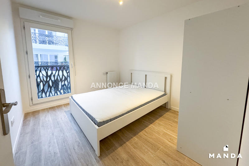 Chambre - 13 m² - 4 pièces