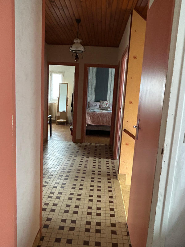 Maison - 70 m² - 4 pièces