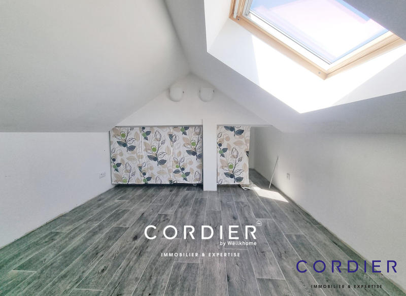 Appartement - 95 m² - 4 pièces