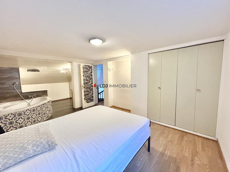 Appartement - 93 m² - 3 pièces