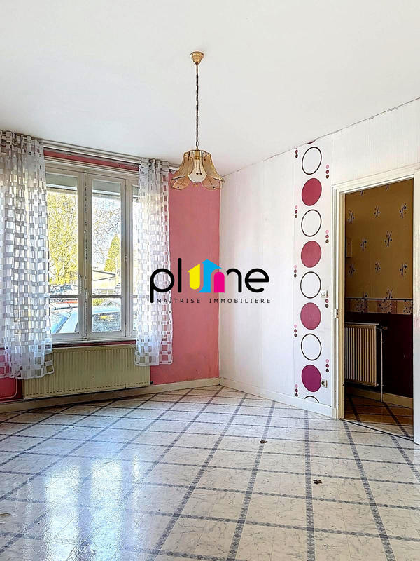 Maison - 107 m² - 6 pièces