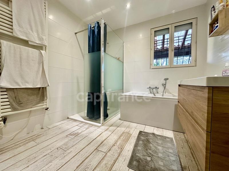 Maison - 149 m² - 4 pièces