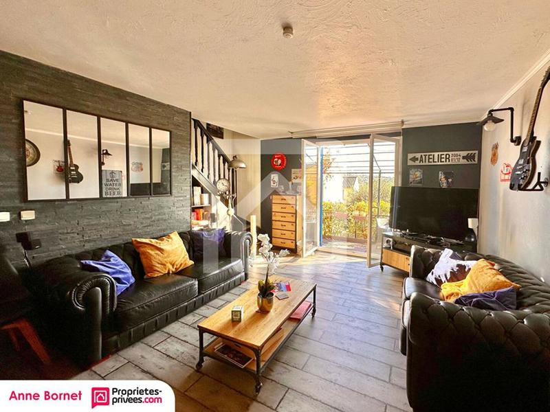 Maison - 97 m² - 5 pièces