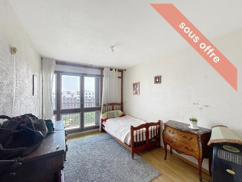 Appartement - 94 m² - 4 pièces