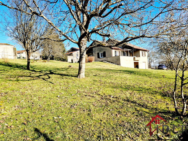 Maison - 195 m² - 7 pièces