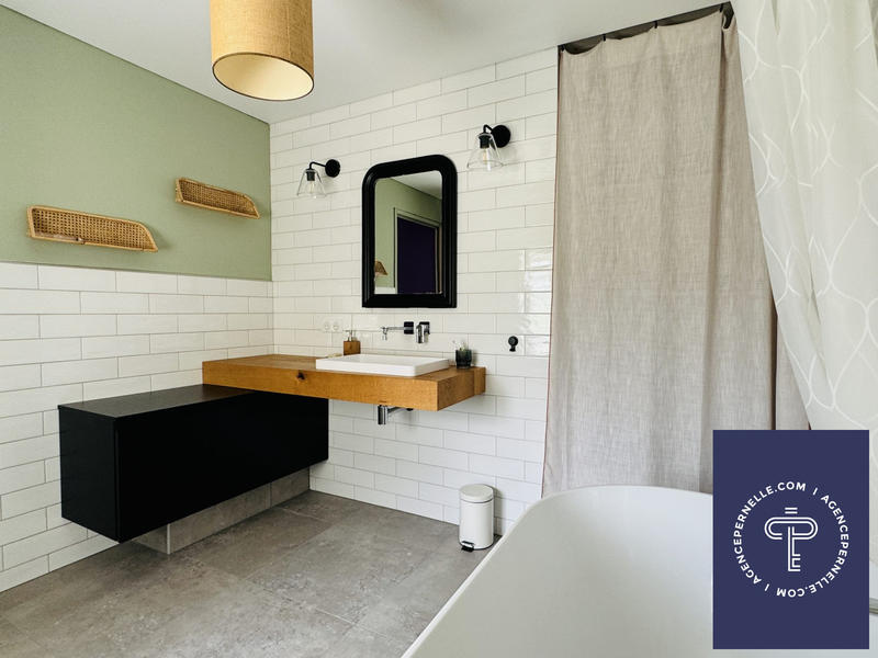 Ferme - 220 m² - 6 pièces