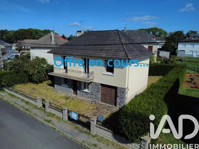 Maison - 107 m² - 5 pièces