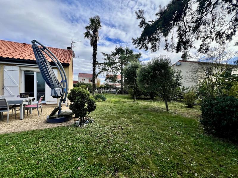 Maison - 110 m² - 4 pièces