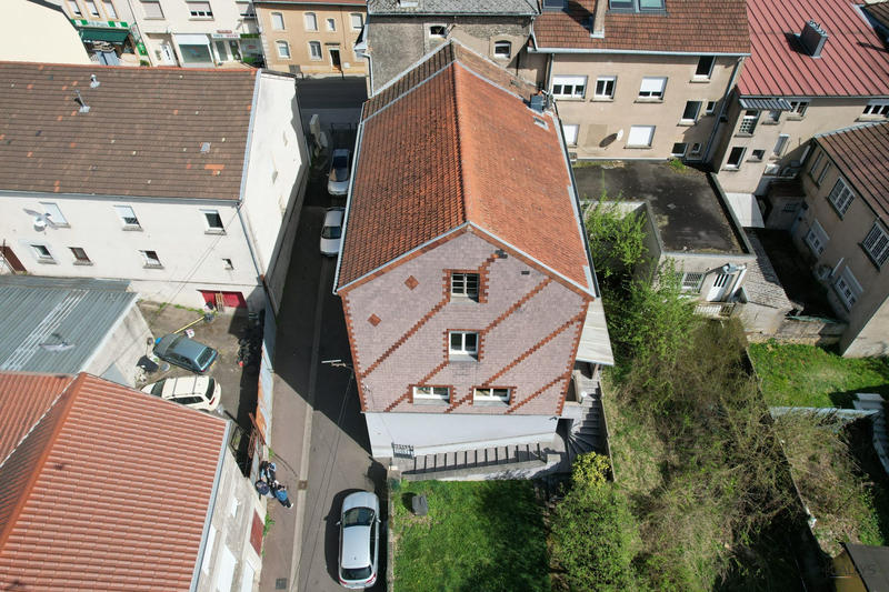 Maison - 280 m² - 4 pièces