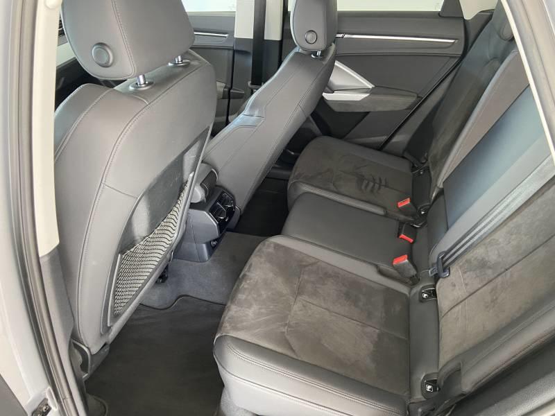Audi Q3 35 Tdi 150 ch s tronic 7 Design Luxe