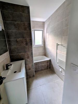 Villa - 80 m² - 5 pièces