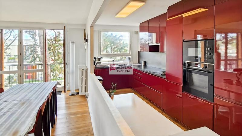 Appartement - 100 m² - 4 pièces