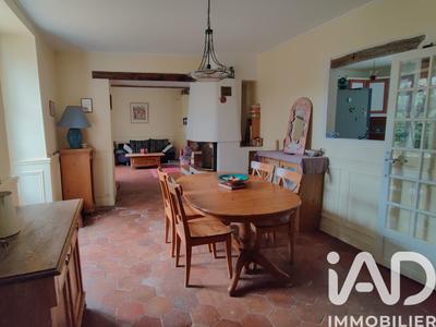 Maison - 158 m² - 7 pièces