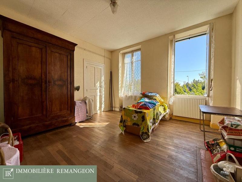 Immeuble - 185 m² - 9 pièces