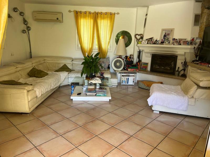 Maison - 140 m² - 4 pièces