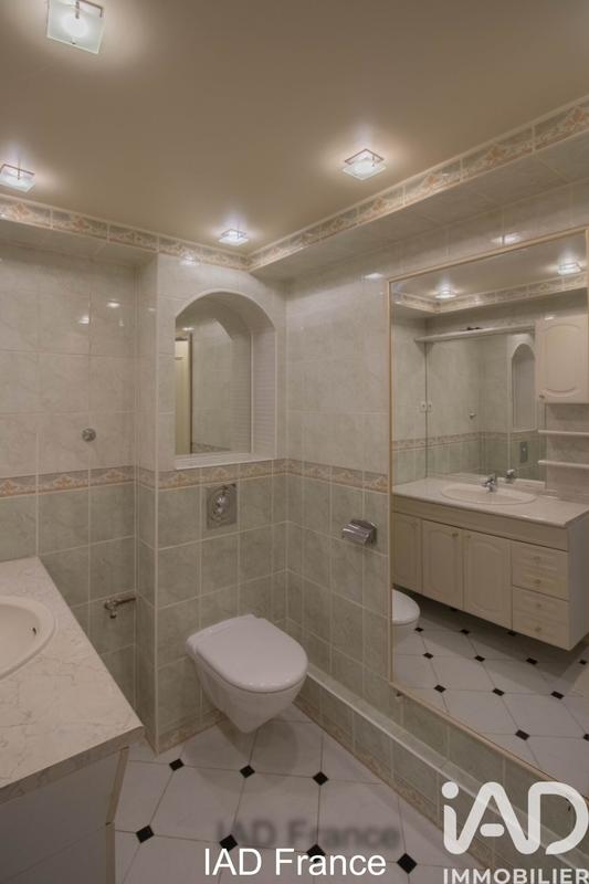 Maison - 185 m² - 6 pièces