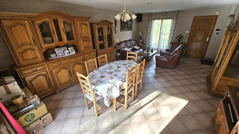 Maison - 124 m² - 7 pièces