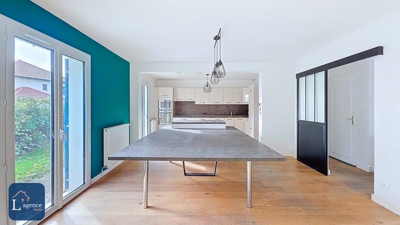 Maison - 145 m² - 7 pièces