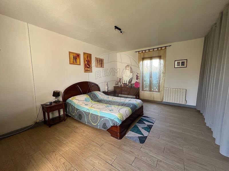 Maison - 151 m² - 6 pièces