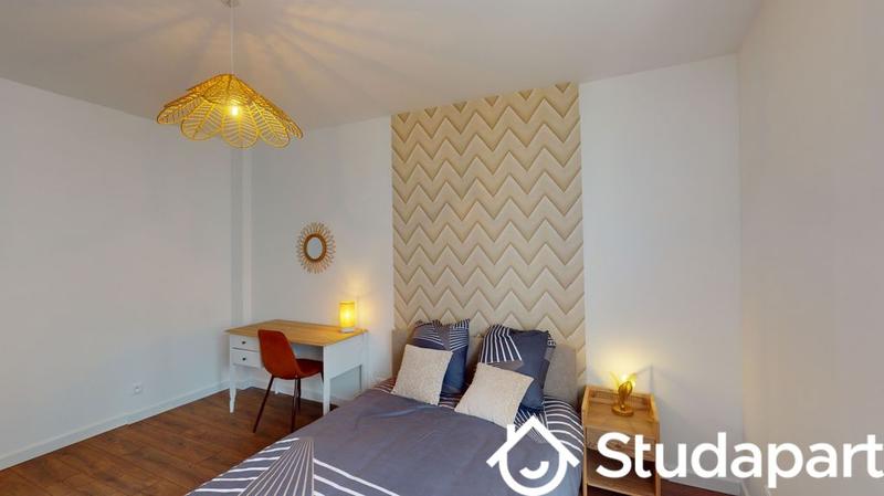 Chambre - 54 m² - 1 pièce