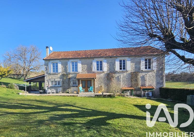 Maison de campagne - 292 m² - 5 pièces