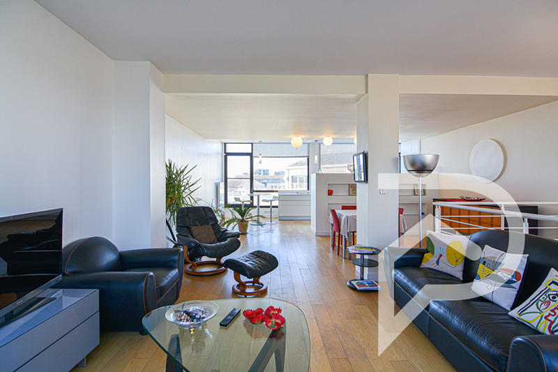 Appartement - 162 m² - 5 pièces