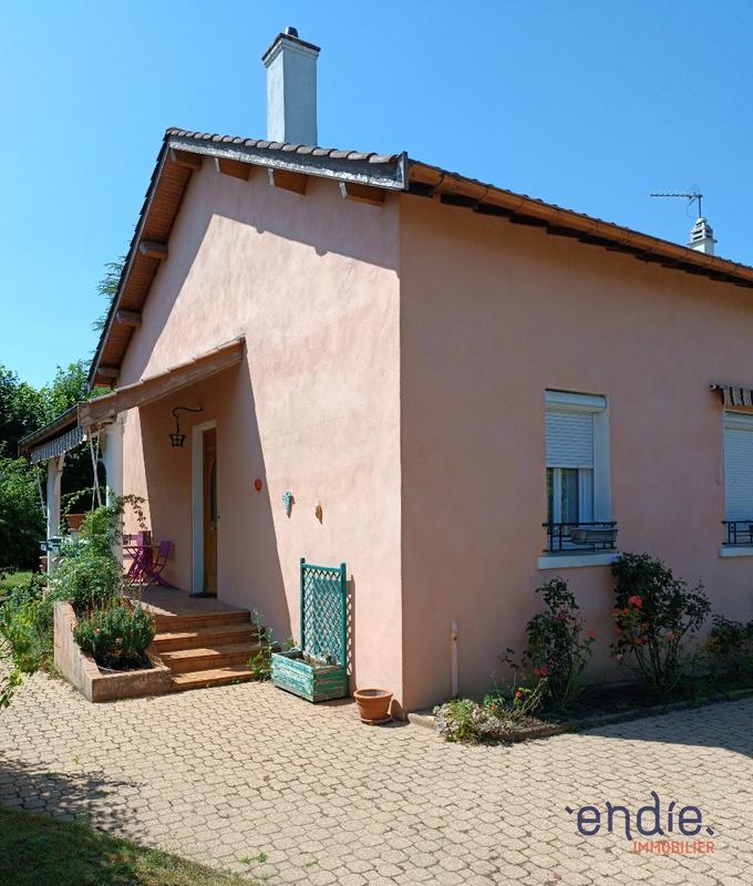 Maison - 160 m² - 7 pièces