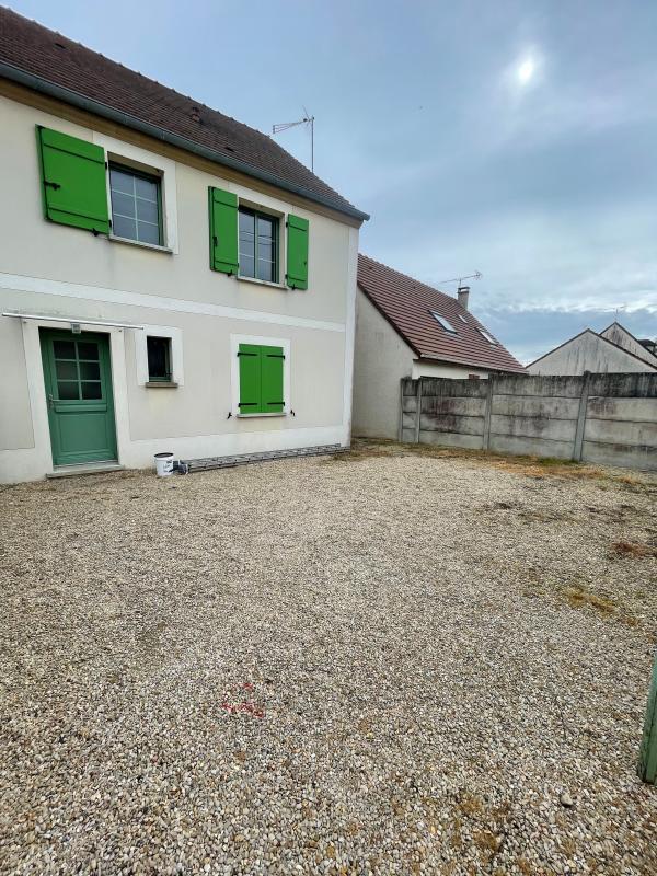 Maison - 106 m² - 4 pièces