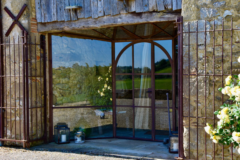 Propriété - 426 m² - 12 pièces