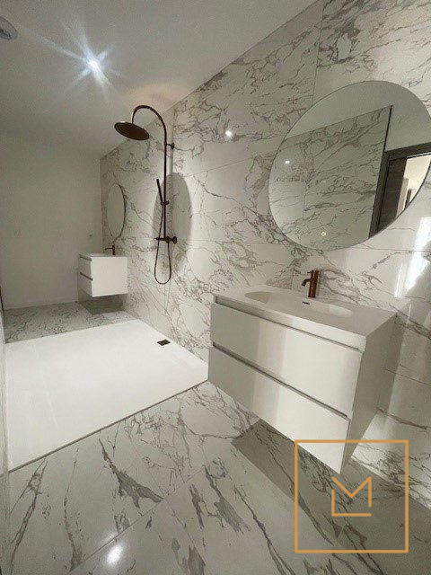 Maison contemporaine - 196 m² - 6 pièces