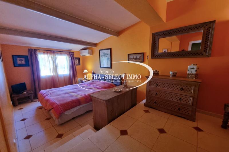 Villa - 168 m² - 7 pièces