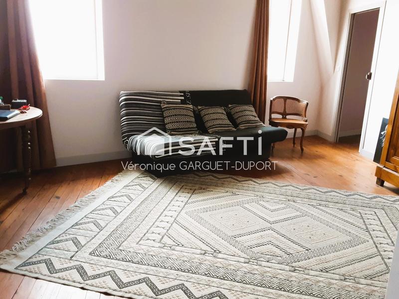 Maison de maîtres - 210 m² - 9 pièces