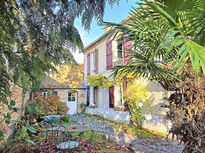 Maison ancienne - 150 m² - 5 pièces