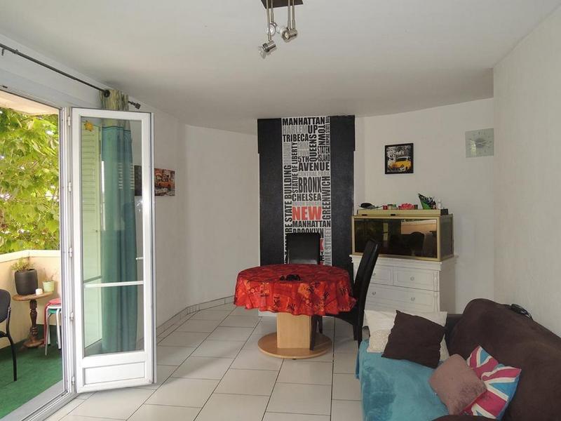 Appartement - 65 m² - 2 pièces