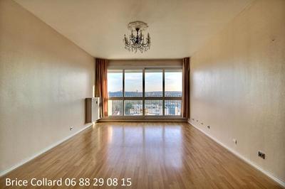 Appartement - 90 m² - 5 pièces