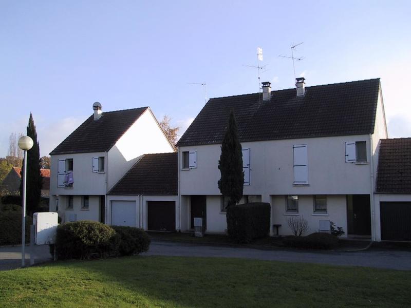 Pavillon - 85 m² - 4 pièces