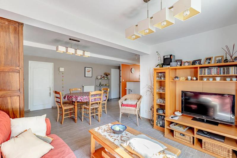 Appartement - 88 m² - 4 pièces