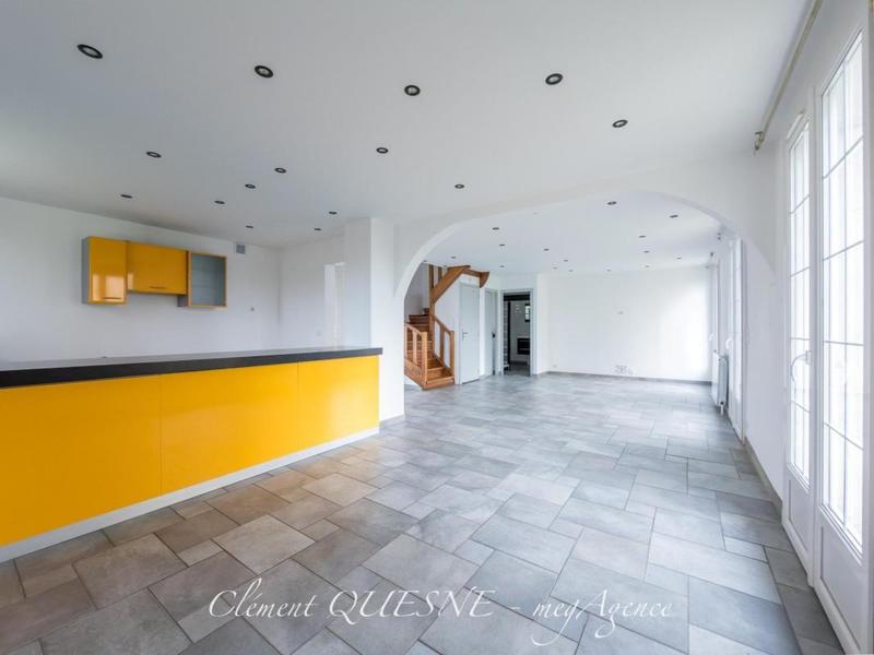 Maison - 102 m² - 5 pièces