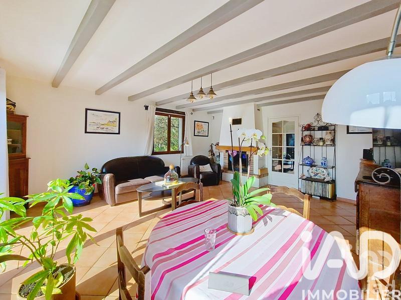 Maison - 137 m² - 6 pièces